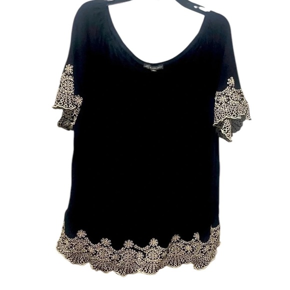 Adrianna Papell Scalloped Embroidered Hem Top in Black and Ivory Size XL - Picture 1 of 8